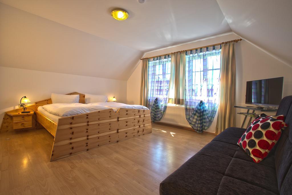 Haus Moser Wörschach Kamer foto