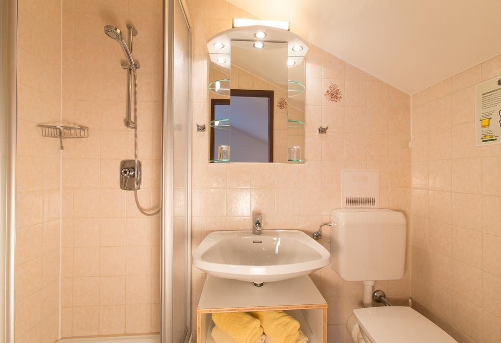 Haus Moser Wörschach Kamer foto